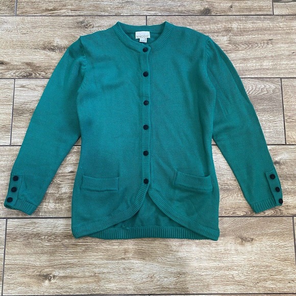 Vintage Green Cardigan Sweater  M - Picture 5 of 9
